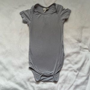Kyte Baby Onesie Grey 18-24 mo